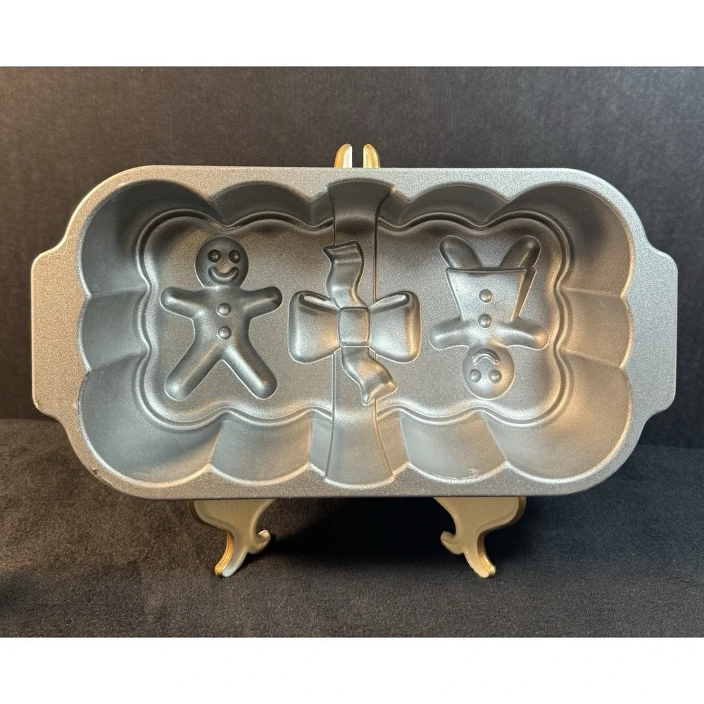 Nordic Ware Gingerbread Loaf Pan